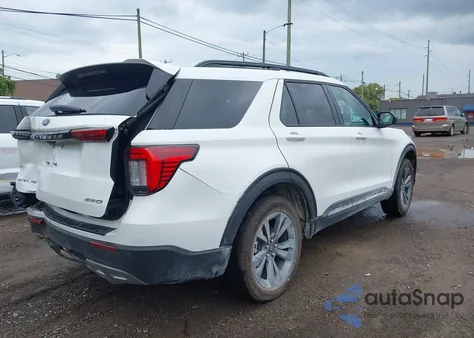 2025 Ford Explorer Active z USA, uszkodzony, nr VIN 1FMUK8DH3SGC70470